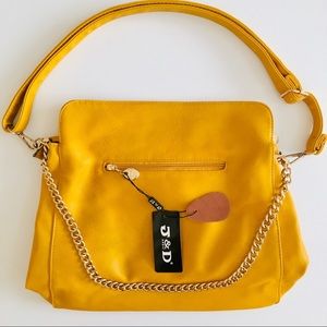 🆕 NWT 🌼 yellow shoulder bag